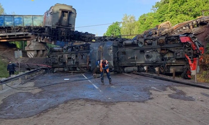 Обвал мостів на Брянщині і Курщині