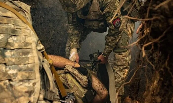 Поранені бійці ЗСУ під прицілом окупантів