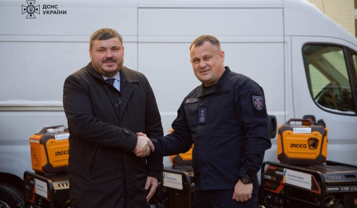 Генератори для акції 'Тепло для України'