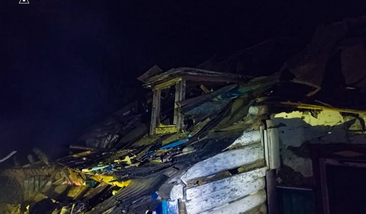 Будинок з пошкодженнями на Сумщині