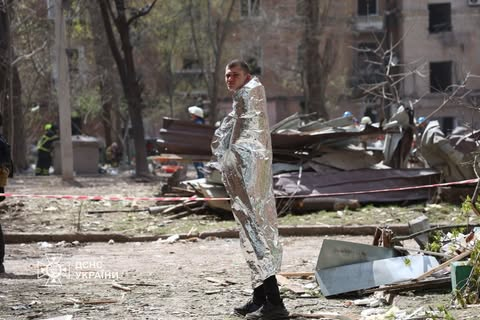 Рятувальники на місці при вибуху