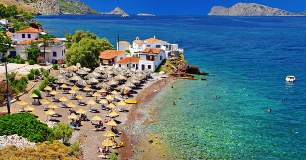 Croatian resort - confiscating tourists' towels