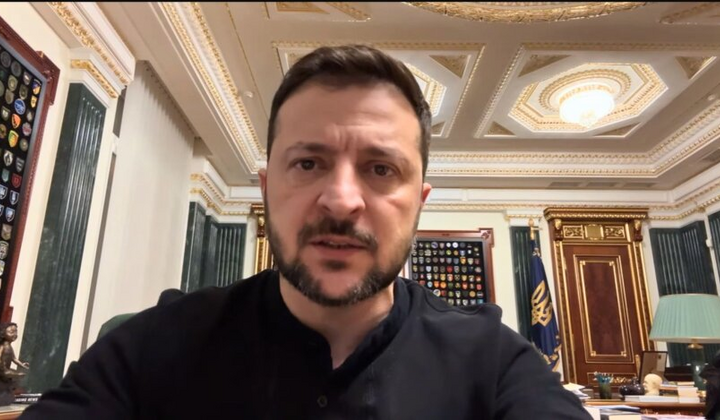 Зеленский вернул войну домой