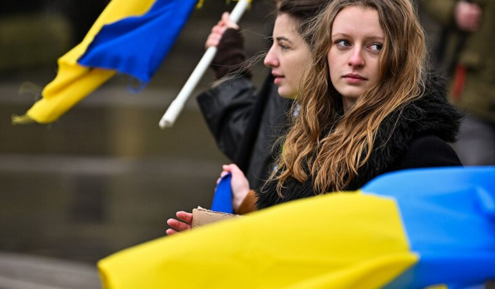 Молодые украинские женщины эмигрируют: почему?