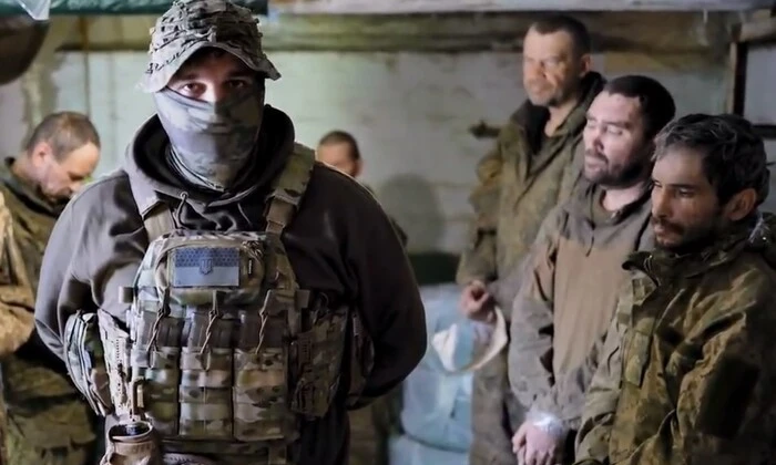 Російські морпіхи у полоні