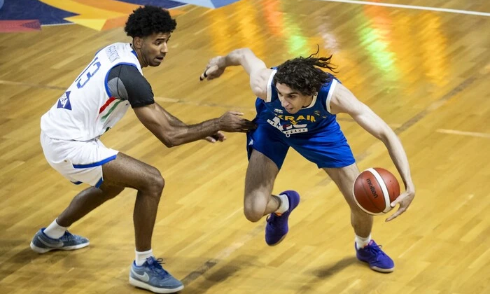 Де дивитися трансляцію чемпіонату Європи з баскетболу U20