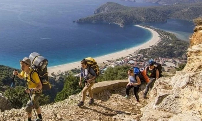 Найкрасивіший маршрут для пішого туризму