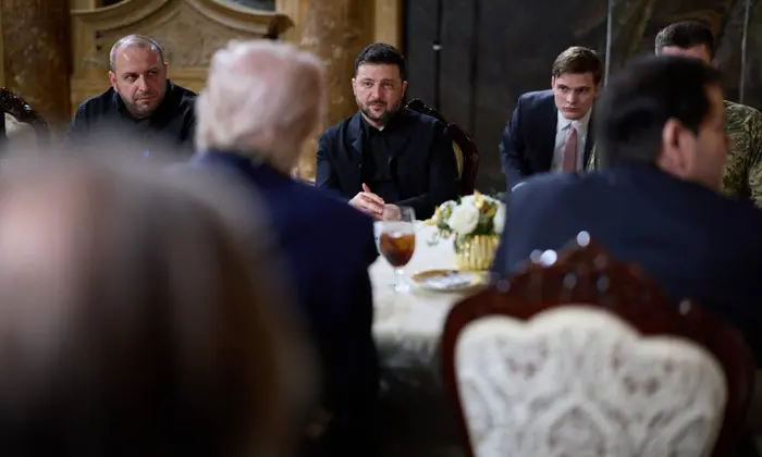 Zelensky and Trump discuss security