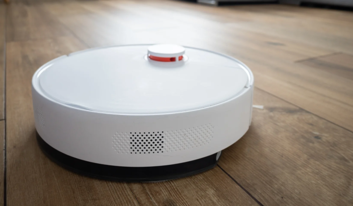 Robot vacuums collect data in 2026