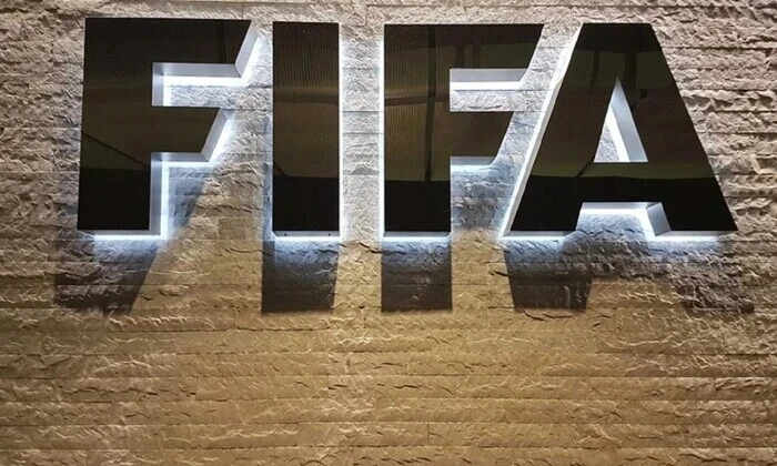 ФІФА не показує антирасистські гасла
