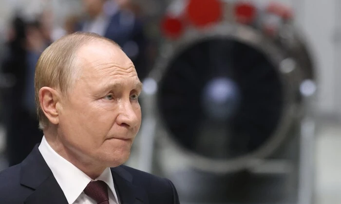 Путин угрожает расширением 'зоны безопасности'