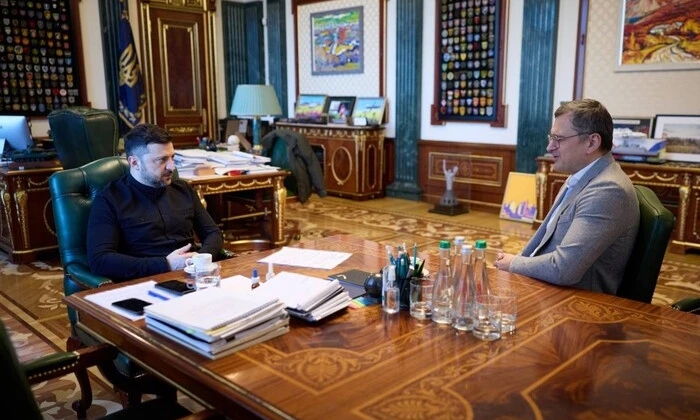 Зеленський і Кулеба обговорюють співпрацю