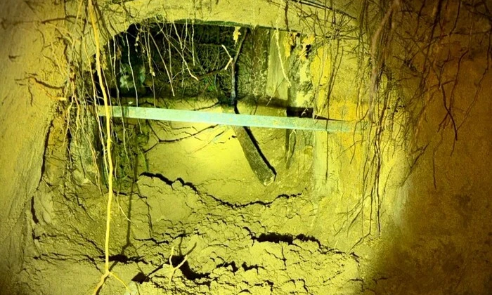 Border guards discovered a tunnel at the border