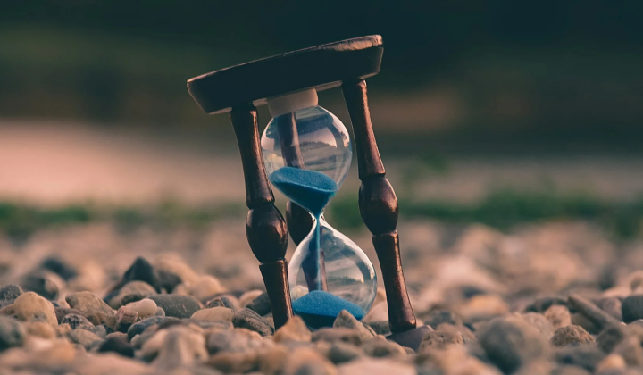 Physicists Study Negative Time