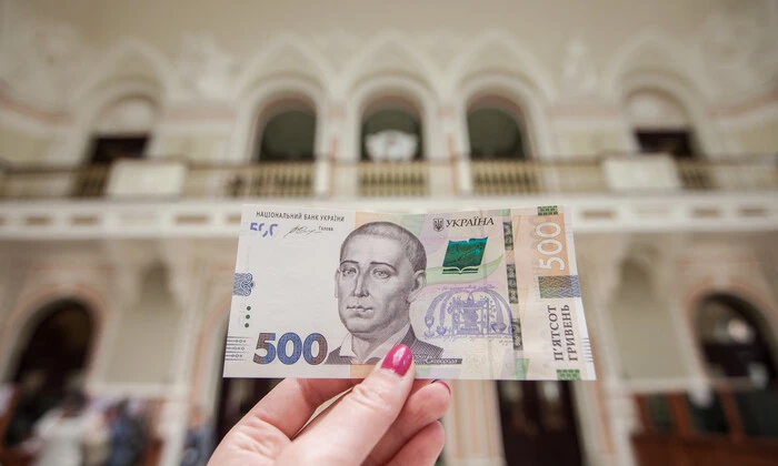 Украинцы, которые вернулись из-за границы, будут получать 1 млн грн