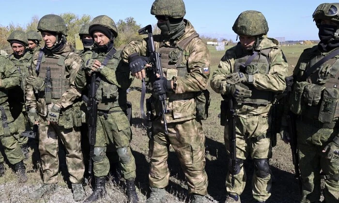 Россия пытается получить контроль над территориями