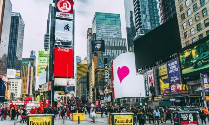 Подорожі до США скасовують через Трампа