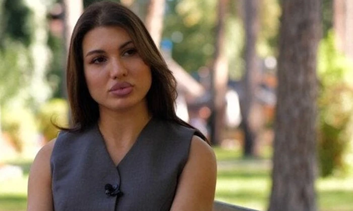 Дівчина на Донеччині жила з тілом сестри