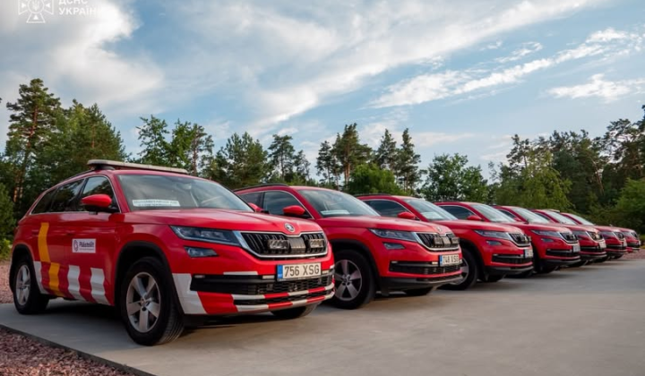 Eight vehicles for Ukrainian rescuers