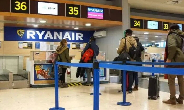 Пассажиры возмущены новыми правилами лоукостера