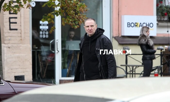 Фото Муріка з Green Grey