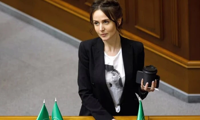 Deputy Volodyna receives mandate from the Rada