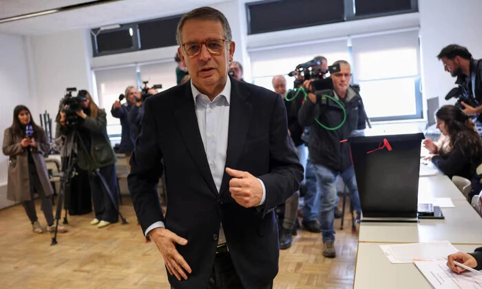 Portugal elected a new president: Socialist Seguro defeated the far-right
