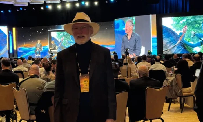 Японія передає супутникові знімки Україні