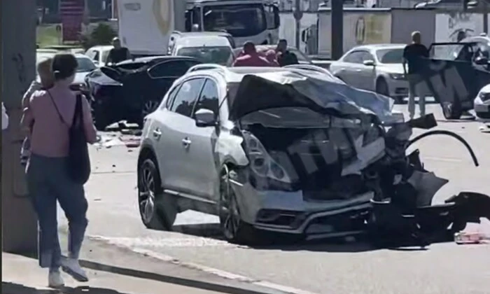Аварийная ситуация на Окружной в Киеве