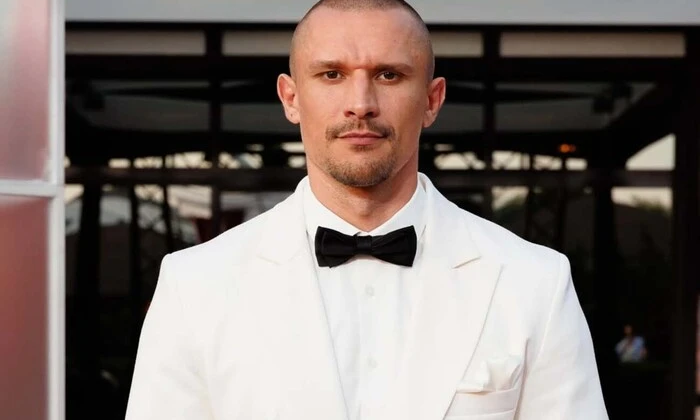 Тарас Цимбалюк выезжает за границу