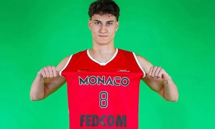 Кличко набрал 13 очков в игре молодежного чемпионата Франции по баскетболу