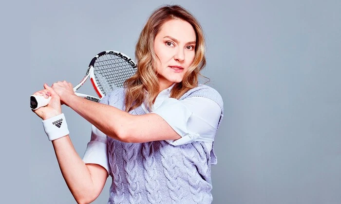 Петрова на фото на сайті