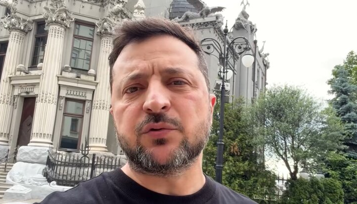 Зеленский передал слова Трампа о Крыме
