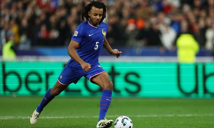 Barcelona defender Julien Kounde in uniform