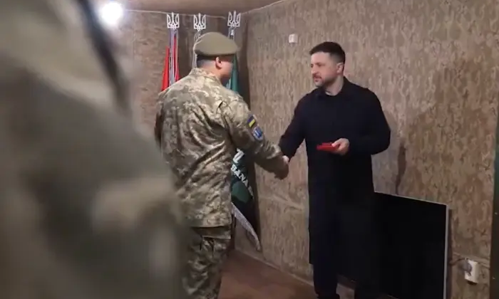 Zelensky arrives at the front despite the fake ceasefire of the RF