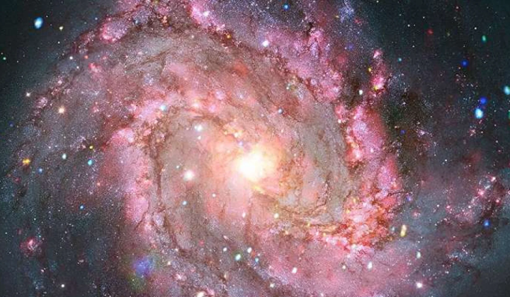 Світлини наднових у галактиці M83