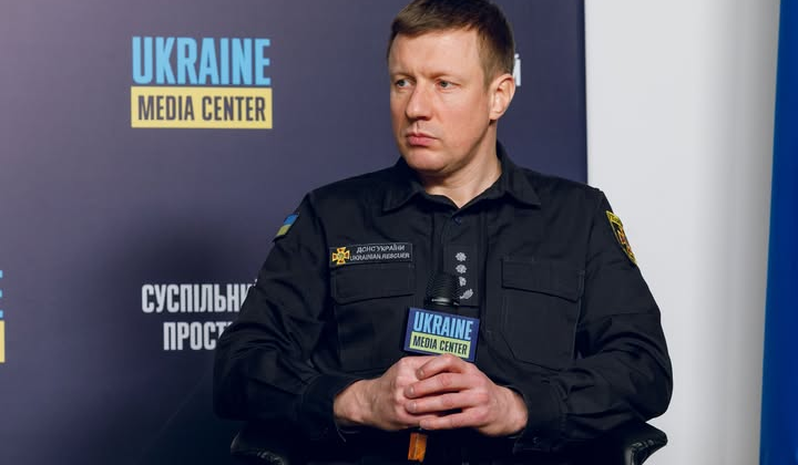 Підтоплені вулиці та активні рятувальні роботи