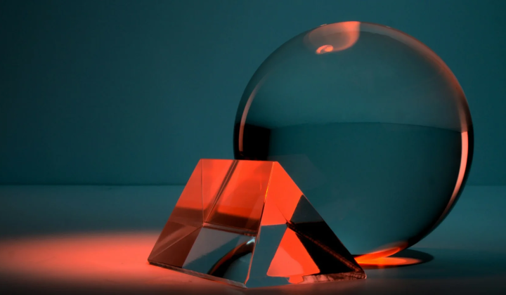 Electrons move quickly during the reaction