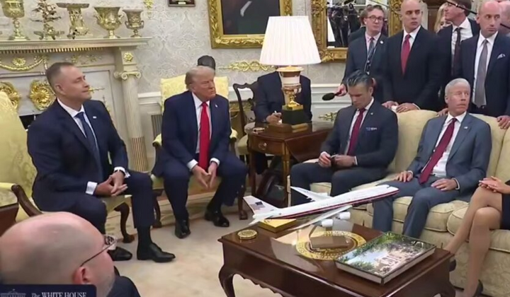 Трамп попереджує Путіна про наслідки