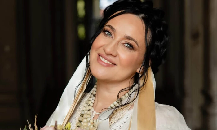 Соломія Вітвіцька вийшла за військового та вагітна