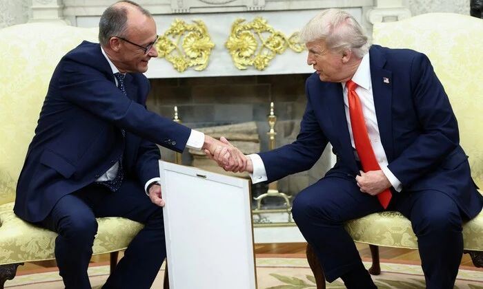 Мерц закликав Трампа посилювати тиск на Путіна