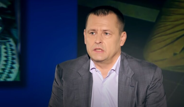Атака безпілотника на електропотяг