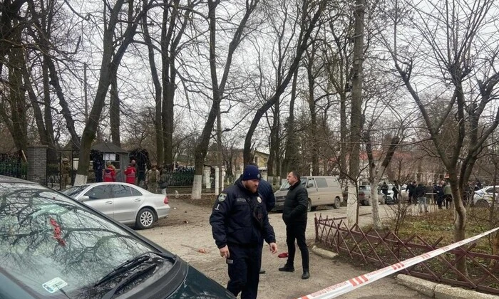 Пострадавшие после взрыва у ТЦК