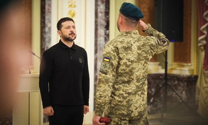 Зеленский размышляет над иностранными войсками