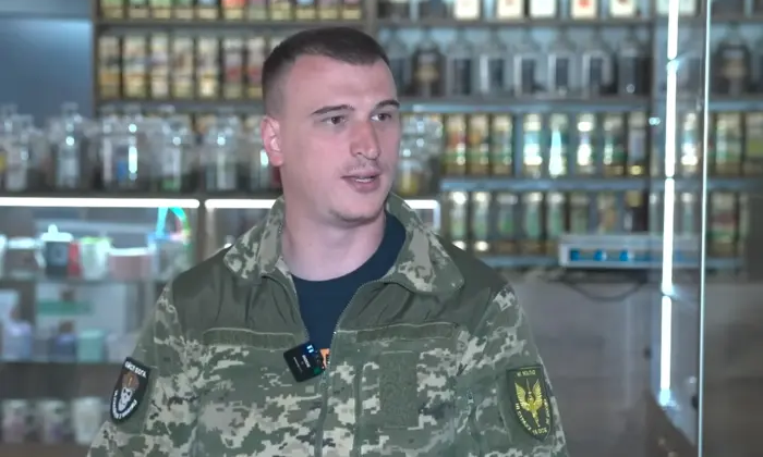 Итальянец изучает украинский язык