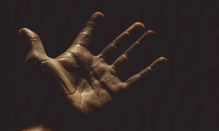 Видатні ліворуч письменники України та світу