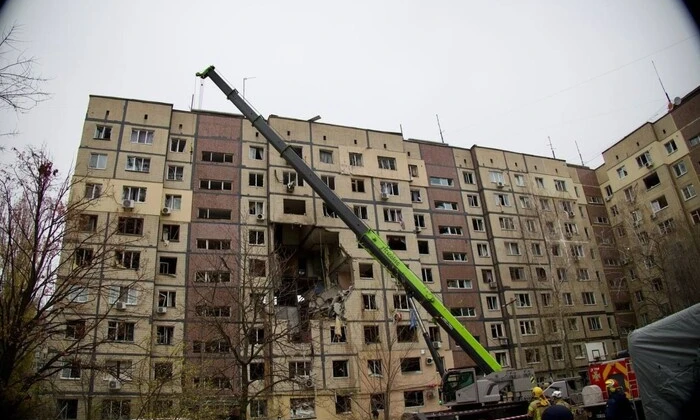 Фото поврежденного дома в результате атаки
