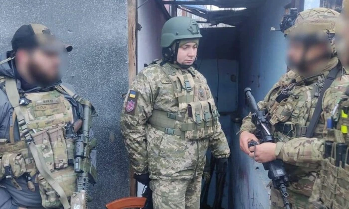 Встреча разведчика с Будановым в блиндаже