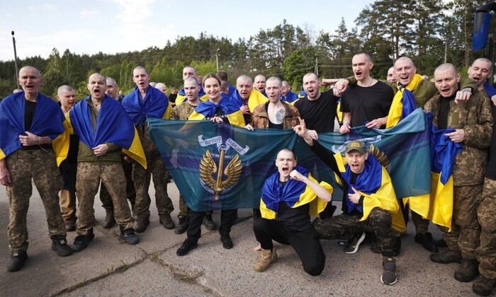 Обмен в плену РФ: Украина вернула 390 человек