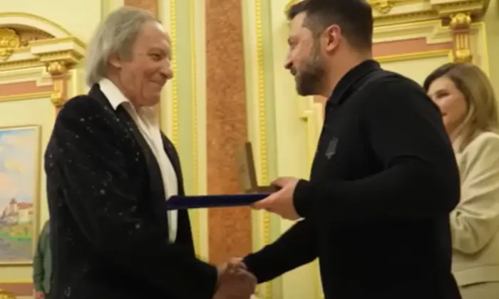 Василь Зінкевич дарує президентові незабутні враження